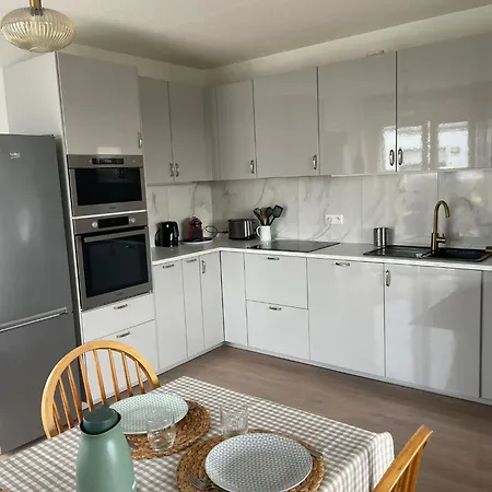 Apartamento 3 Chambres, Terrasse, Parking, Clim' *