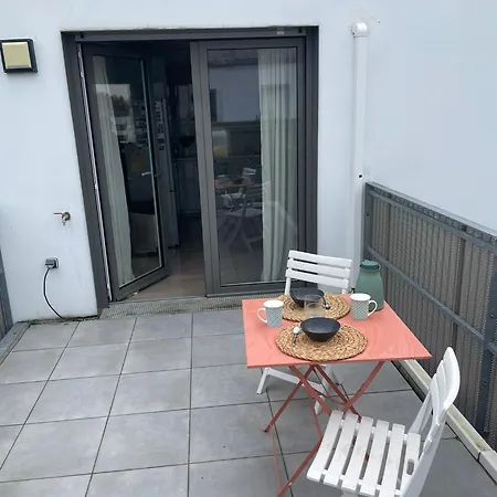 3 Chambres, Terrasse, Parking, Clim' Apartment *